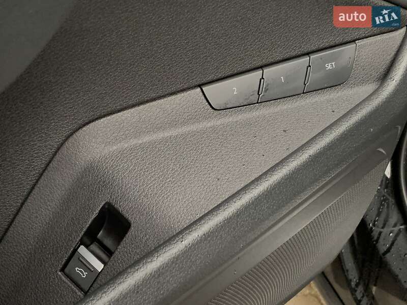 Внедорожник / Кроссовер Audi e-tron 2022 в Бердичеве