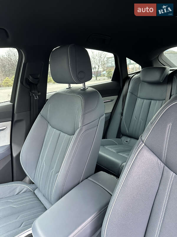 Позашляховик / Кросовер Audi e-tron 2020 в Дніпрі