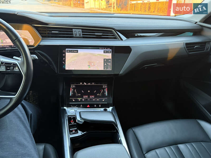 Внедорожник / Кроссовер Audi e-tron 2019 в Ужгороде фото 7 Внедорожник / Кроссовер Audi e-tron 2019 в Ужгороде