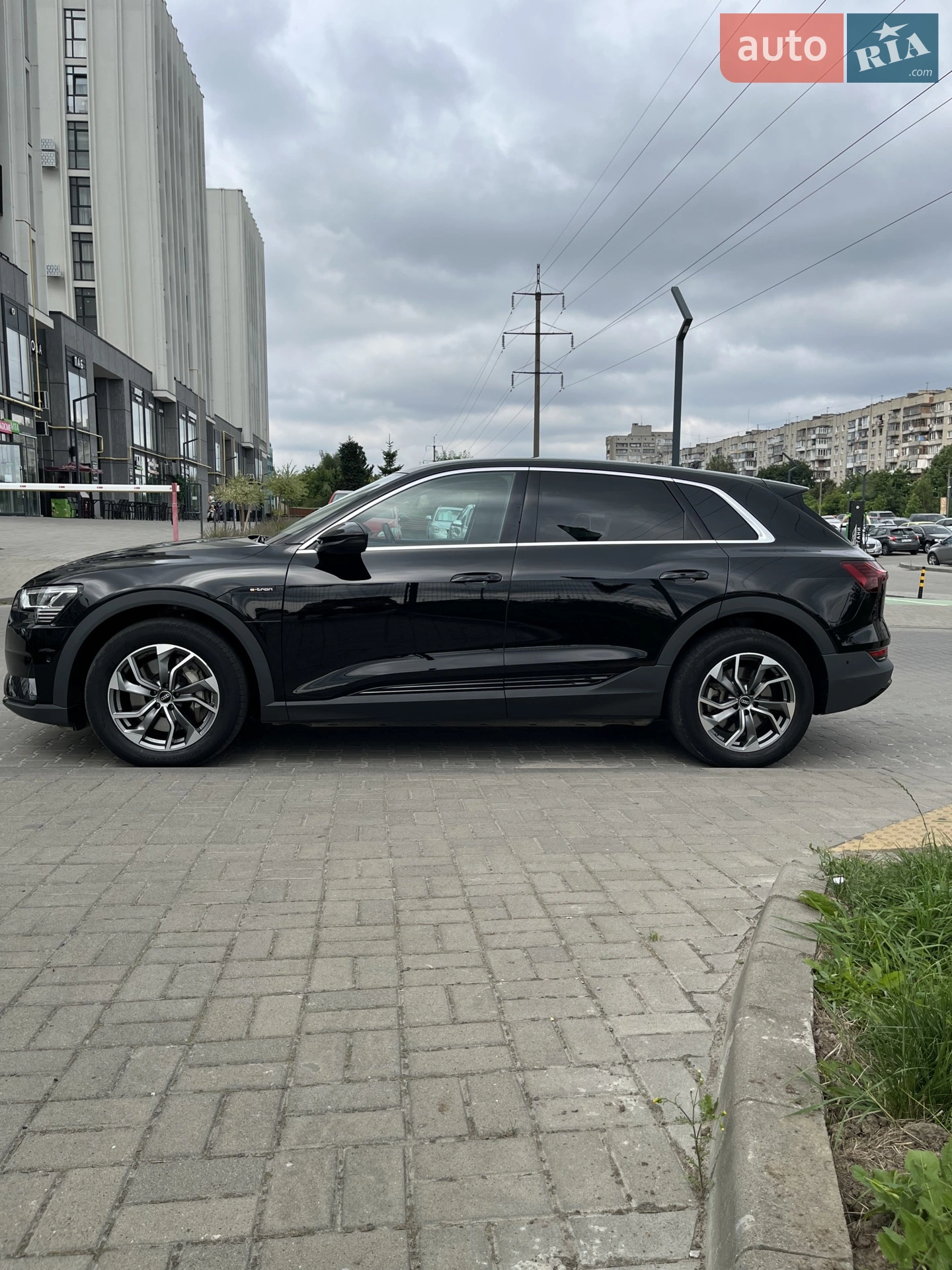 2022 Audi e-tron - мініатюра 9