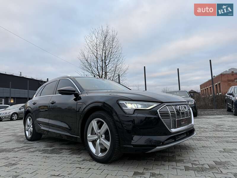 Внедорожник / Кроссовер Audi e-tron 2019 в Ужгороде фото 18 Внедорожник / Кроссовер Audi e-tron 2019 в Ужгороде