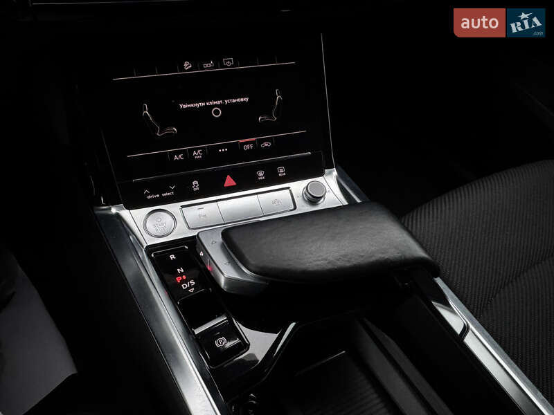 Внедорожник / Кроссовер Audi e-tron 2020 в Тернополе фото 47 Внедорожник / Кроссовер Audi e-tron 2020 в Тернополе