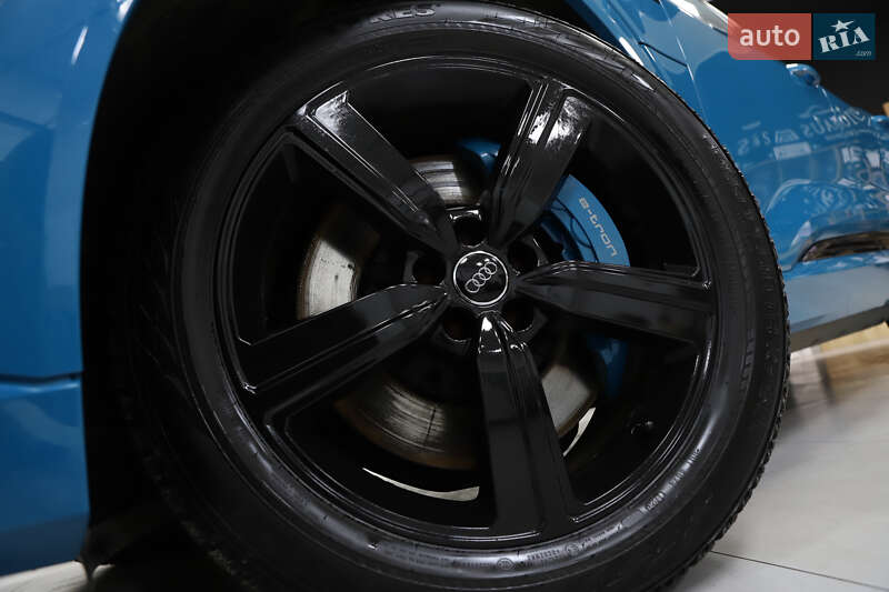 Внедорожник / Кроссовер Audi e-tron 2019 в Дрогобыче