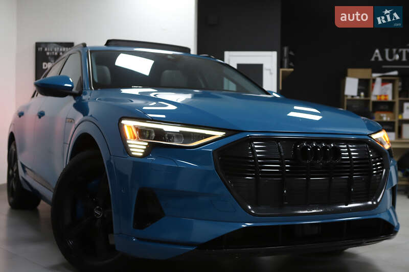 Внедорожник / Кроссовер Audi e-tron 2019 в Дрогобыче