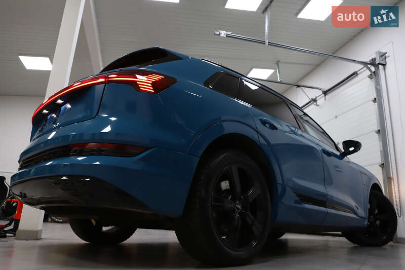 Внедорожник / Кроссовер Audi e-tron 2019 в Дрогобыче
