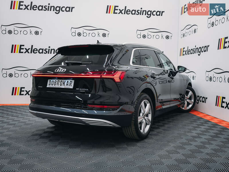 Внедорожник / Кроссовер Audi e-tron 2022 в Львове