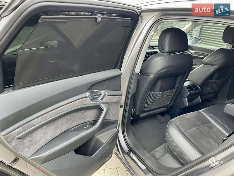 Позашляховик / Кросовер Audi e-tron 2019 в Дрогобичі фото 7 Позашляховик / Кросовер Audi e-tron 2019 в Дрогобичі