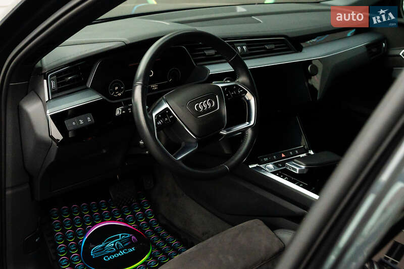 Внедорожник / Кроссовер Audi e-tron 2020 в Луцке фото 39 Внедорожник / Кроссовер Audi e-tron 2020 в Луцке