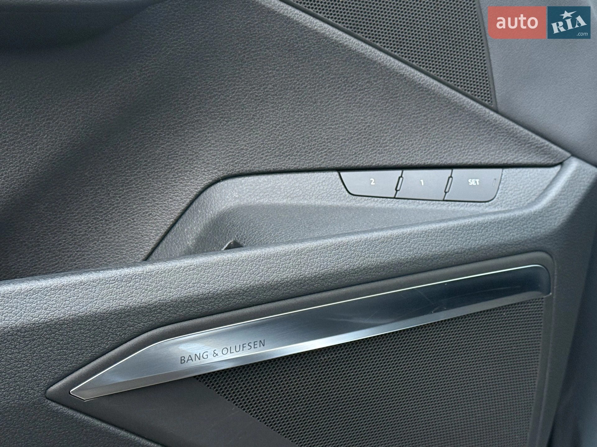 2020 Audi e-tron - мініатюра 28