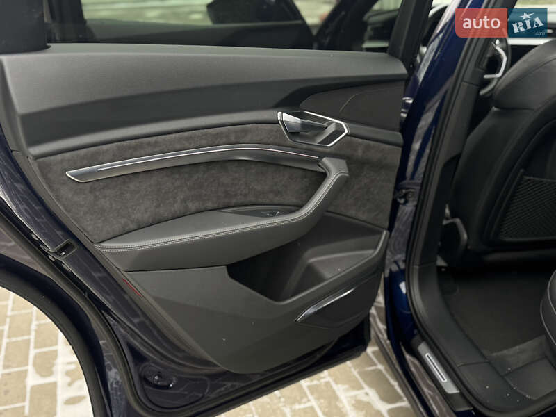 Внедорожник / Кроссовер Audi e-tron 2020 в Луцке