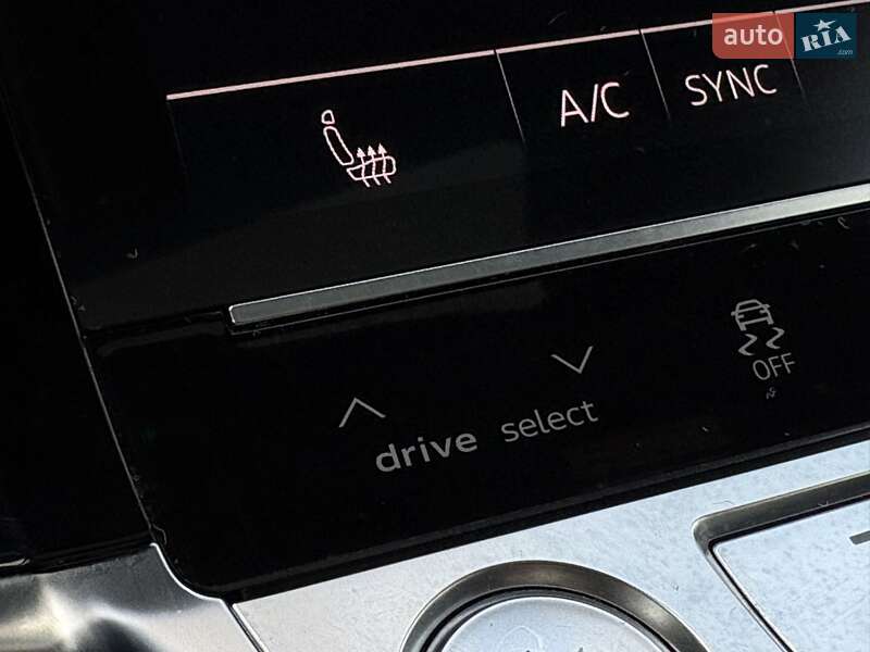 Внедорожник / Кроссовер Audi e-tron 2019 в Тернополе