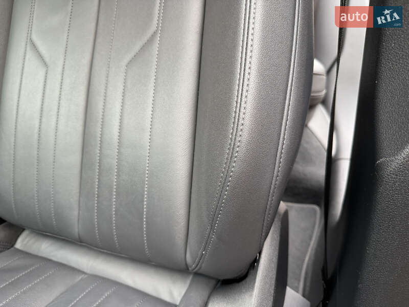 Внедорожник / Кроссовер Audi e-tron 2021 в Ровно фото 31 Внедорожник / Кроссовер Audi e-tron 2021 в Ровно