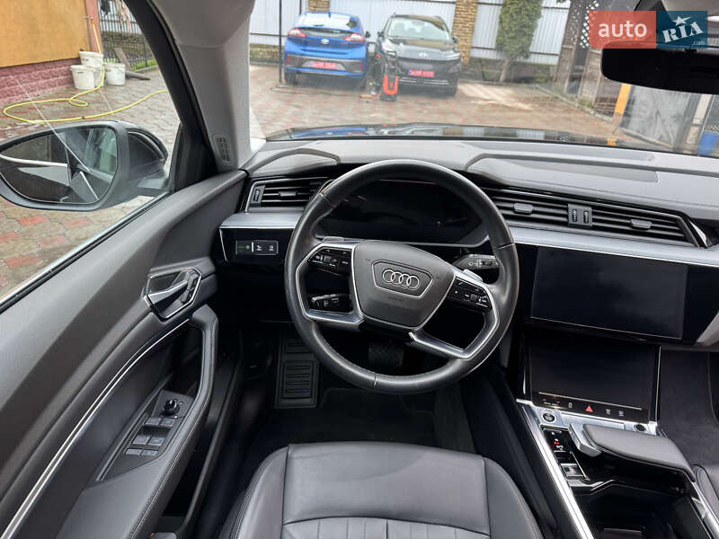 Внедорожник / Кроссовер Audi e-tron 2021 в Ровно фото 34 Внедорожник / Кроссовер Audi e-tron 2021 в Ровно