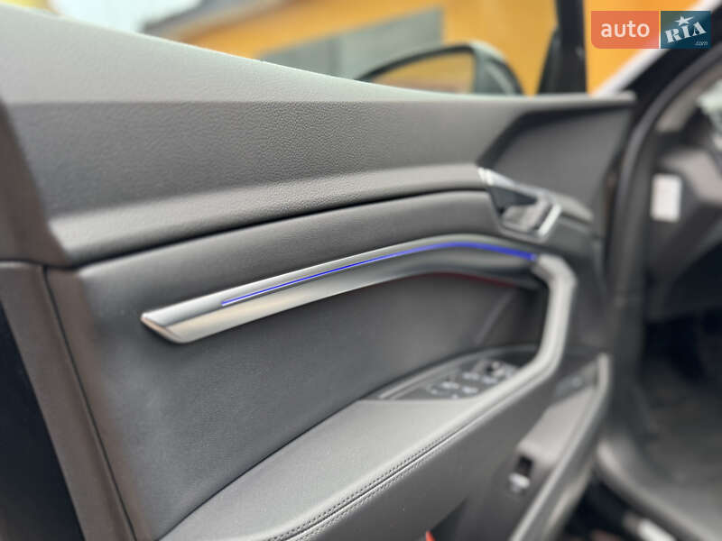 Внедорожник / Кроссовер Audi e-tron 2021 в Ровно фото 52 Внедорожник / Кроссовер Audi e-tron 2021 в Ровно