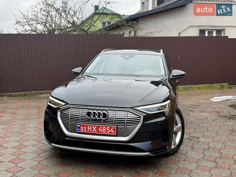 Внедорожник / Кроссовер Audi e-tron 2021 в Ровно фото 57 Внедорожник / Кроссовер Audi e-tron 2021 в Ровно