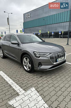 Внедорожник / Кроссовер Audi e-tron 2022 в Львове
