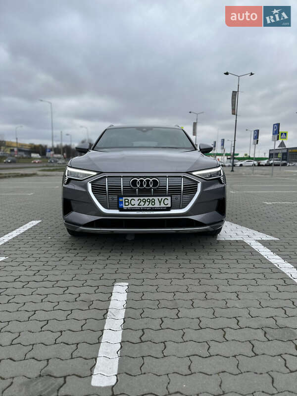 Внедорожник / Кроссовер Audi e-tron 2022 в Львове фото 3 Внедорожник / Кроссовер Audi e-tron 2022 в Львове
