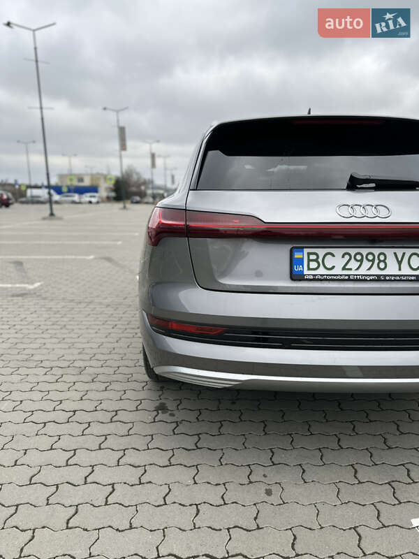 Внедорожник / Кроссовер Audi e-tron 2022 в Львове фото 19 Внедорожник / Кроссовер Audi e-tron 2022 в Львове
