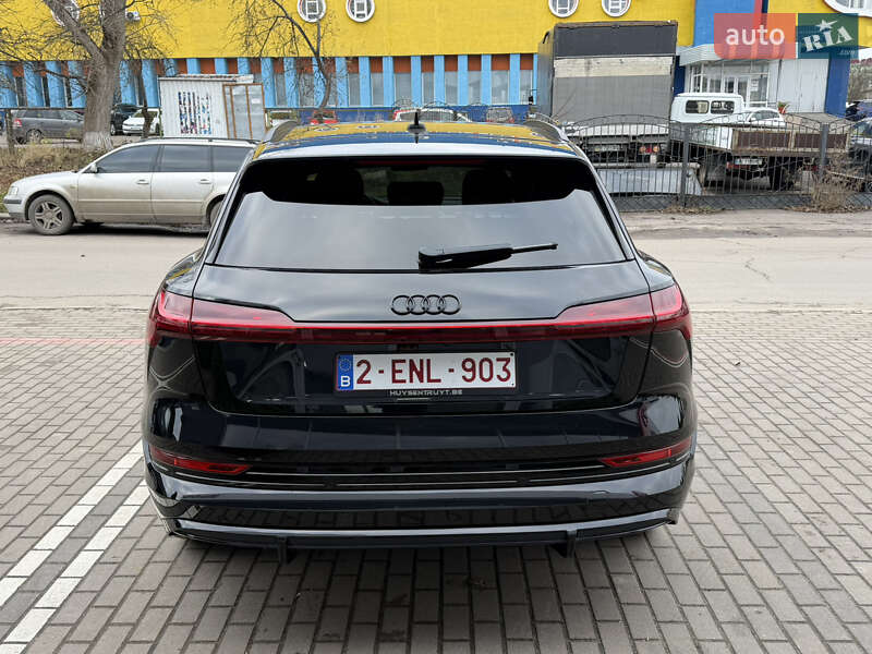 Позашляховик / Кросовер Audi e-tron 2021 в Рівному фото 7 Позашляховик / Кросовер Audi e-tron 2021 в Рівному