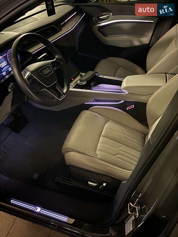 Внедорожник / Кроссовер Audi e-tron 2022 в Одессе фото 29 Внедорожник / Кроссовер Audi e-tron 2022 в Одессе