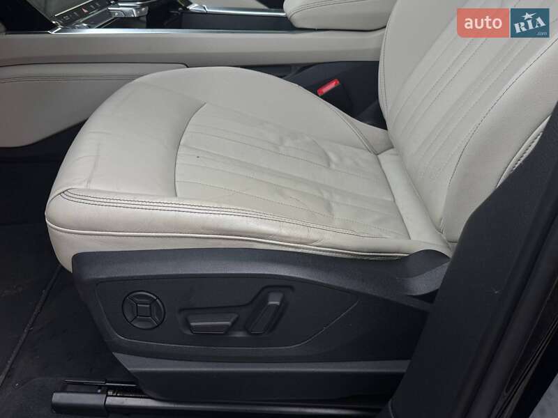 Внедорожник / Кроссовер Audi e-tron 2019 в Черновцах фото 26 Внедорожник / Кроссовер Audi e-tron 2019 в Черновцах