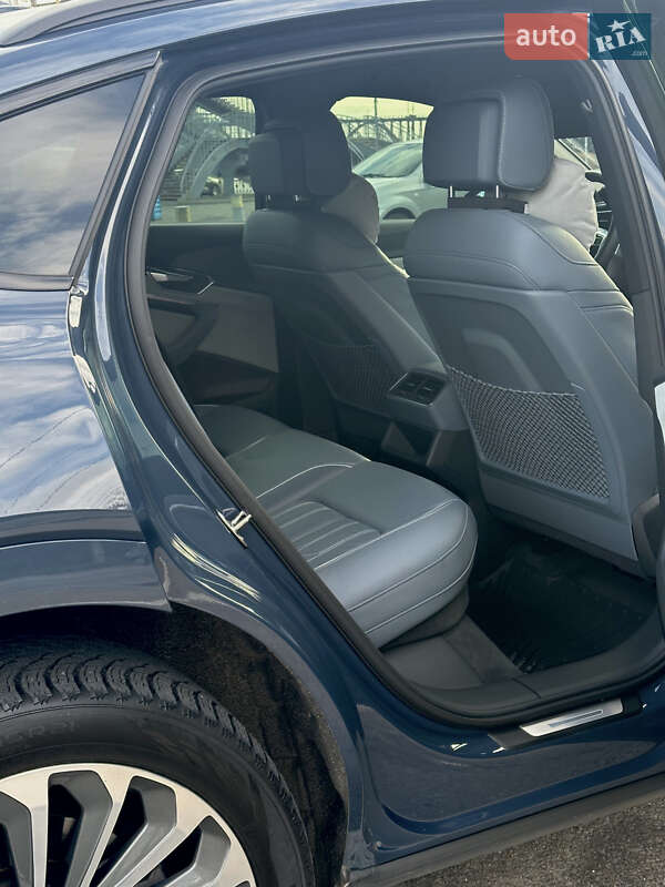 Внедорожник / Кроссовер Audi e-tron 2020 в Днепре фото 38 Внедорожник / Кроссовер Audi e-tron 2020 в Днепре