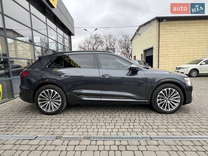 Внедорожник / Кроссовер Audi e-tron 2020 в Ивано-Франковске фото 8 Внедорожник / Кроссовер Audi e-tron 2020 в Ивано-Франковске