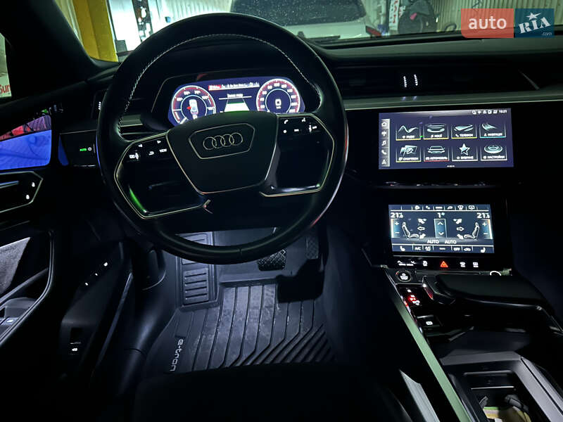 Внедорожник / Кроссовер Audi e-tron 2020 в Кривом Озере