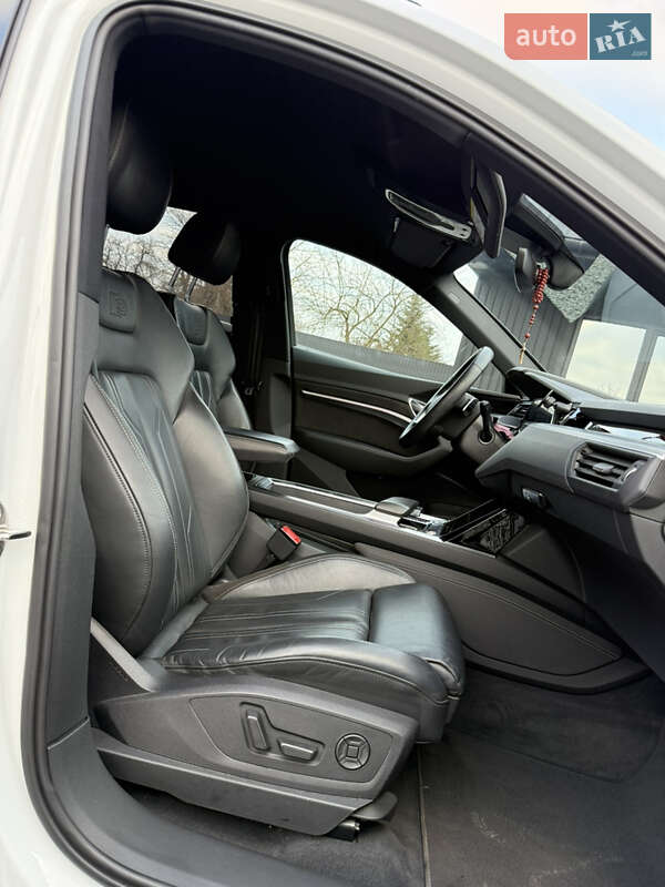 Внедорожник / Кроссовер Audi e-tron 2019 в Дрогобыче фото 34 Внедорожник / Кроссовер Audi e-tron 2019 в Дрогобыче