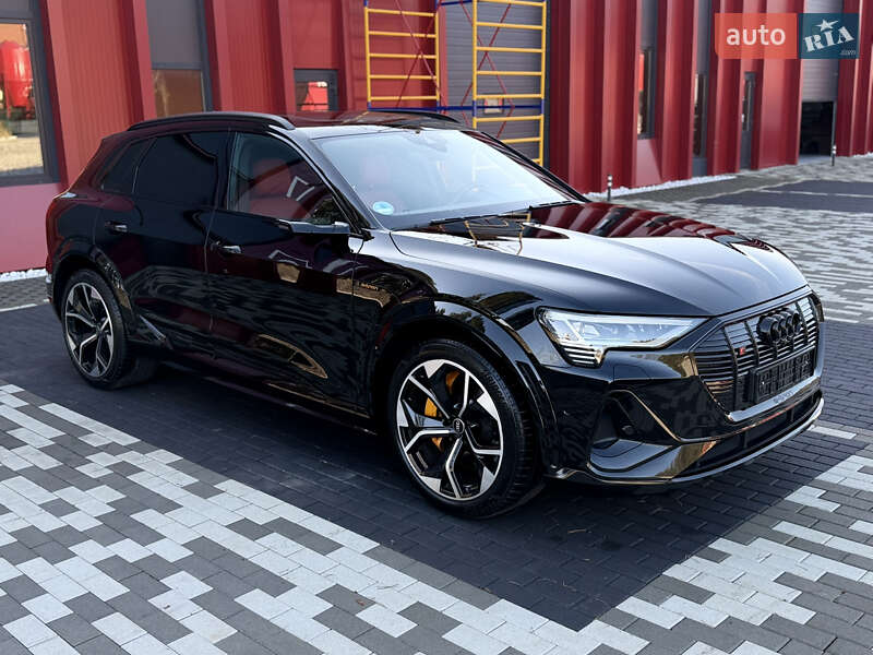 Внедорожник / Кроссовер Audi e-tron 2022 в Львове