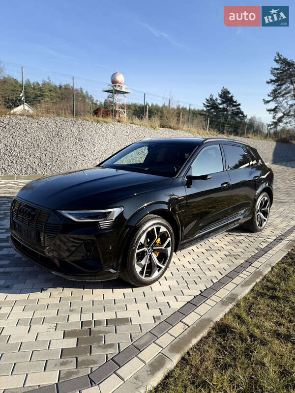 Внедорожник / Кроссовер Audi e-tron 2022 в Львове