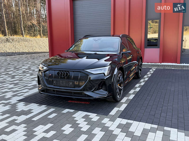 Внедорожник / Кроссовер Audi e-tron 2022 в Львове