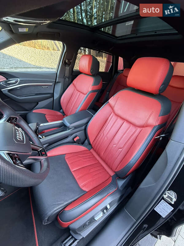 Внедорожник / Кроссовер Audi e-tron 2022 в Львове