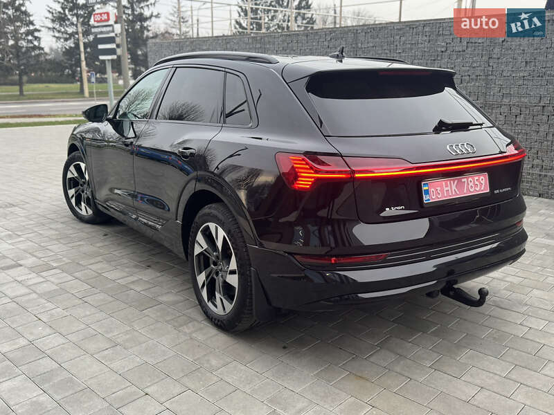 Внедорожник / Кроссовер Audi e-tron 2019 в Луцке фото 9 Внедорожник / Кроссовер Audi e-tron 2019 в Луцке