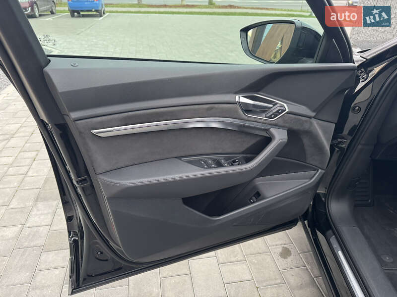 Внедорожник / Кроссовер Audi e-tron 2019 в Луцке фото 19 Внедорожник / Кроссовер Audi e-tron 2019 в Луцке