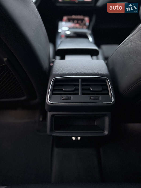 Внедорожник / Кроссовер Audi e-tron 2019 в Луцке фото 33 Внедорожник / Кроссовер Audi e-tron 2019 в Луцке