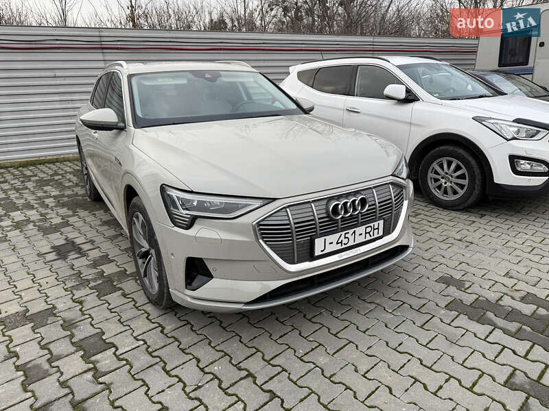 Внедорожник / Кроссовер Audi e-tron 2020 в Коломые