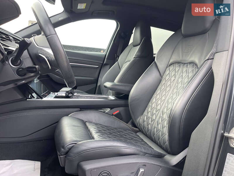 Внедорожник / Кроссовер Audi e-tron 2019 в Радивилове фото 27 Внедорожник / Кроссовер Audi e-tron 2019 в Радивилове
