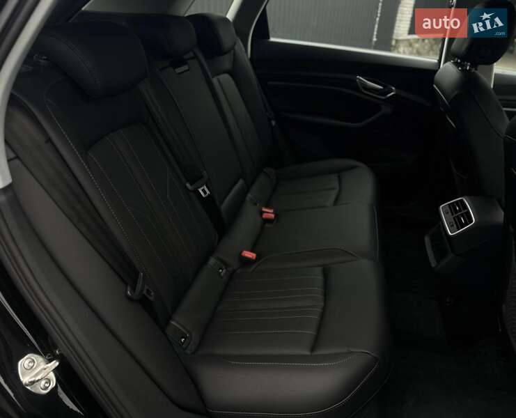 Внедорожник / Кроссовер Audi e-tron 2020 в Виннице фото 16 Внедорожник / Кроссовер Audi e-tron 2020 в Виннице