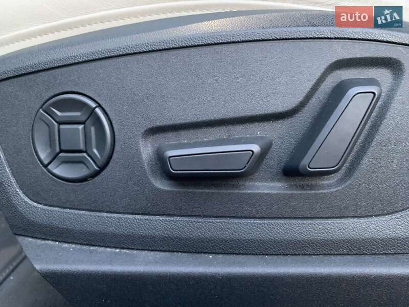 Внедорожник / Кроссовер Audi e-tron 2020 в Львове фото 35 Внедорожник / Кроссовер Audi e-tron 2020 в Львове
