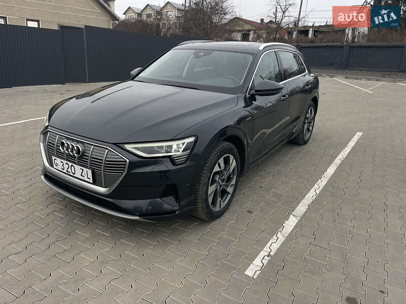 Внедорожник / Кроссовер Audi e-tron 2019 в Черновцах фото 10 Внедорожник / Кроссовер Audi e-tron 2019 в Черновцах
