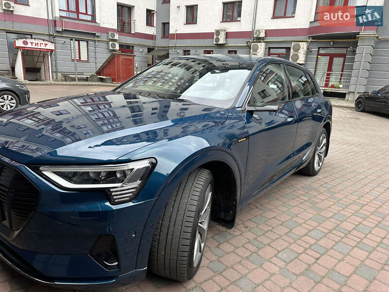 Внедорожник / Кроссовер Audi e-tron 2019 в Ивано-Франковске