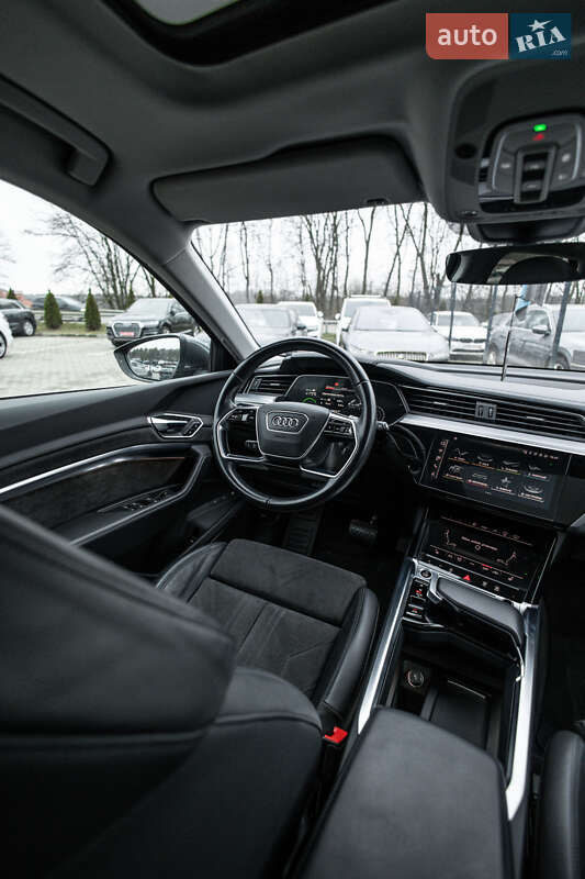 Внедорожник / Кроссовер Audi e-tron 2021 в Львове