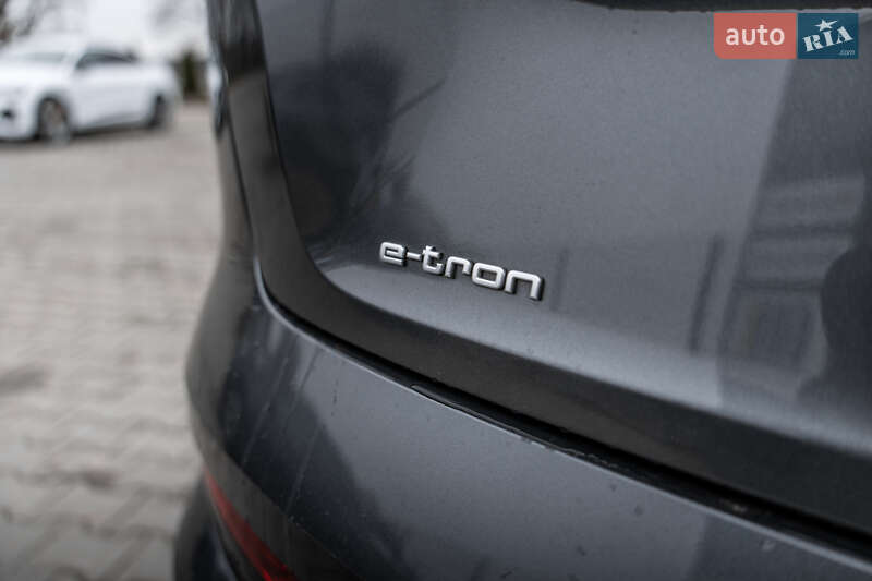 Внедорожник / Кроссовер Audi e-tron 2021 в Львове