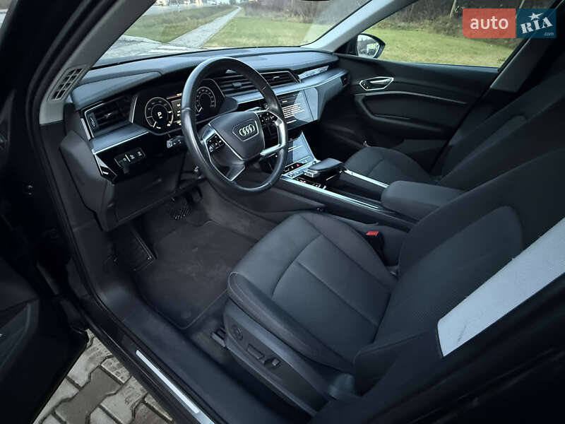 Внедорожник / Кроссовер Audi e-tron 2021 в Тернополе фото 19 Внедорожник / Кроссовер Audi e-tron 2021 в Тернополе