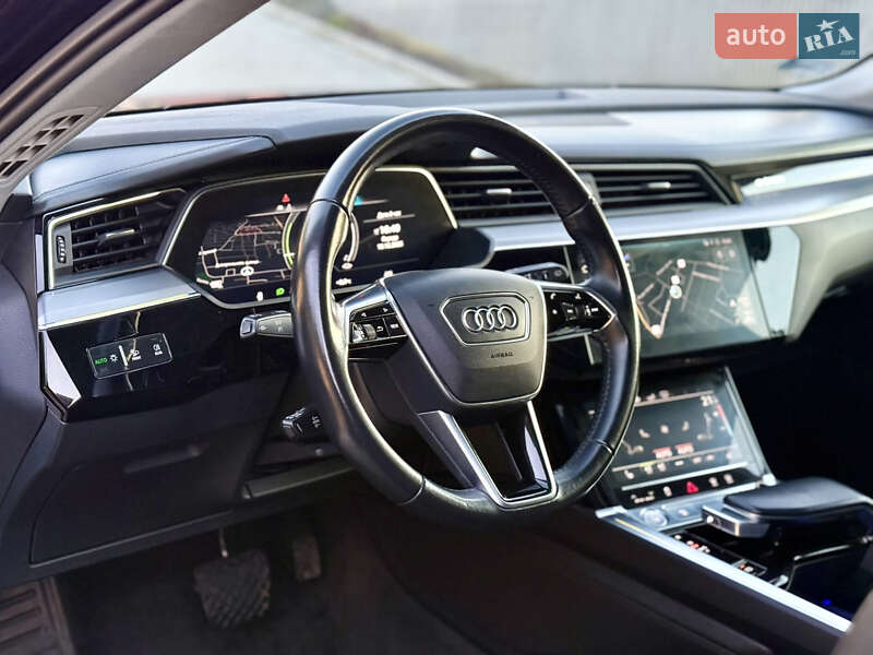 Внедорожник / Кроссовер Audi e-tron 2020 в Ужгороде фото 35 Внедорожник / Кроссовер Audi e-tron 2020 в Ужгороде