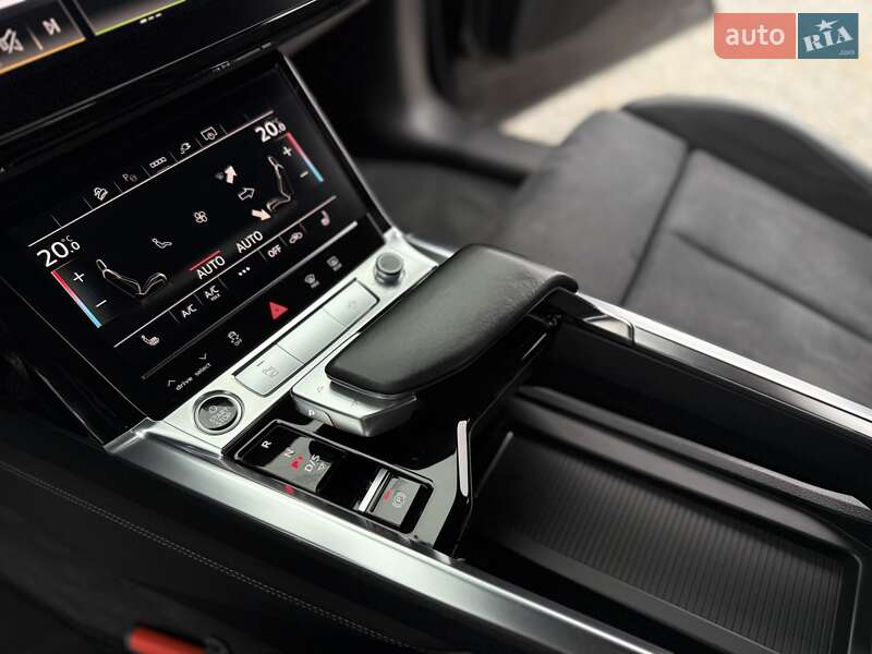 Внедорожник / Кроссовер Audi e-tron 2022 в Дрогобыче фото 63 Внедорожник / Кроссовер Audi e-tron 2022 в Дрогобыче