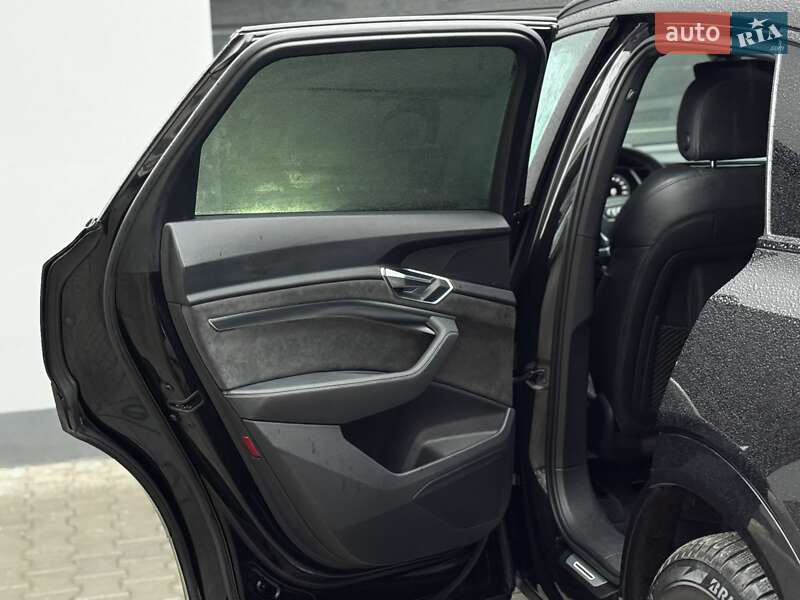 Внедорожник / Кроссовер Audi e-tron 2020 в Тернополе фото 64 Внедорожник / Кроссовер Audi e-tron 2020 в Тернополе