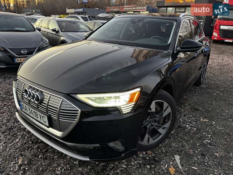 Внедорожник / Кроссовер Audi e-tron 2021 в Киеве фото Внедорожник / Кроссовер Audi e-tron 2021 в Киеве