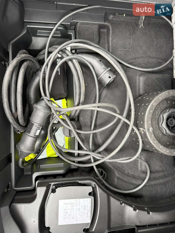 Внедорожник / Кроссовер Audi e-tron 2022 в Ровно